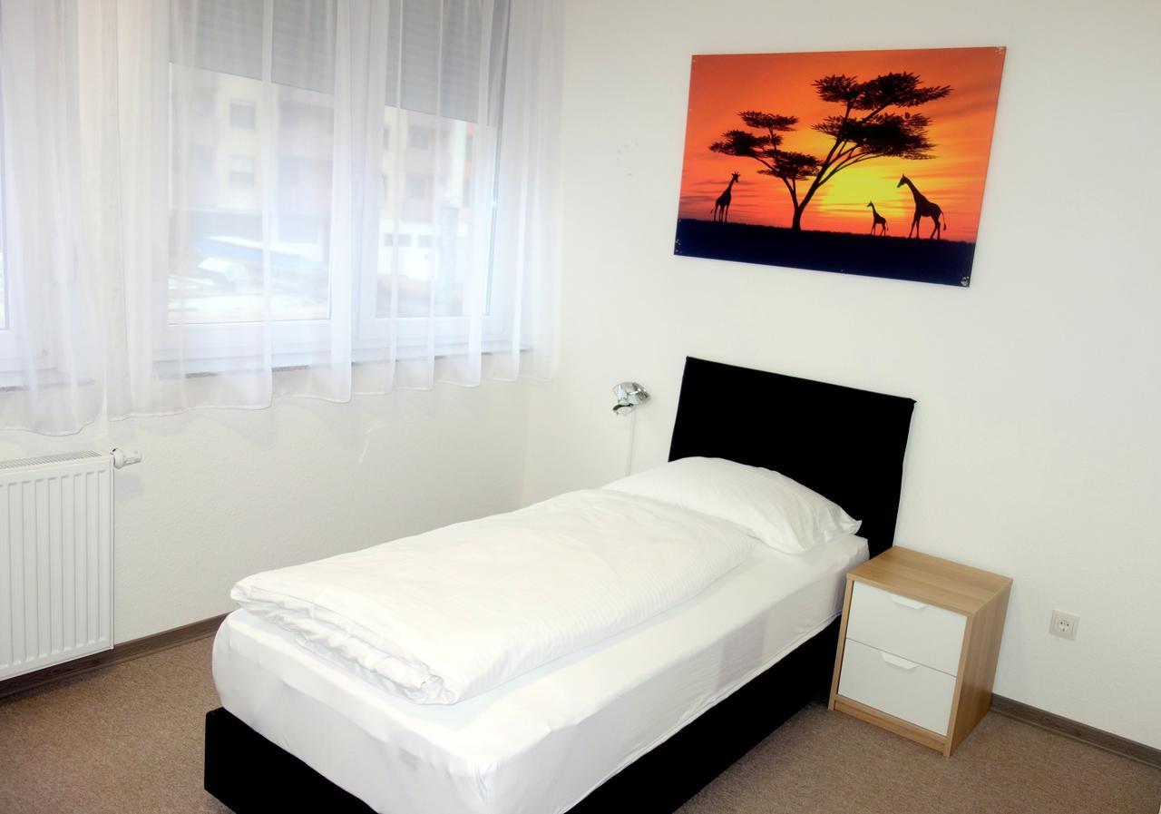Budget Hotel Ludwigshafen Exteriör bild